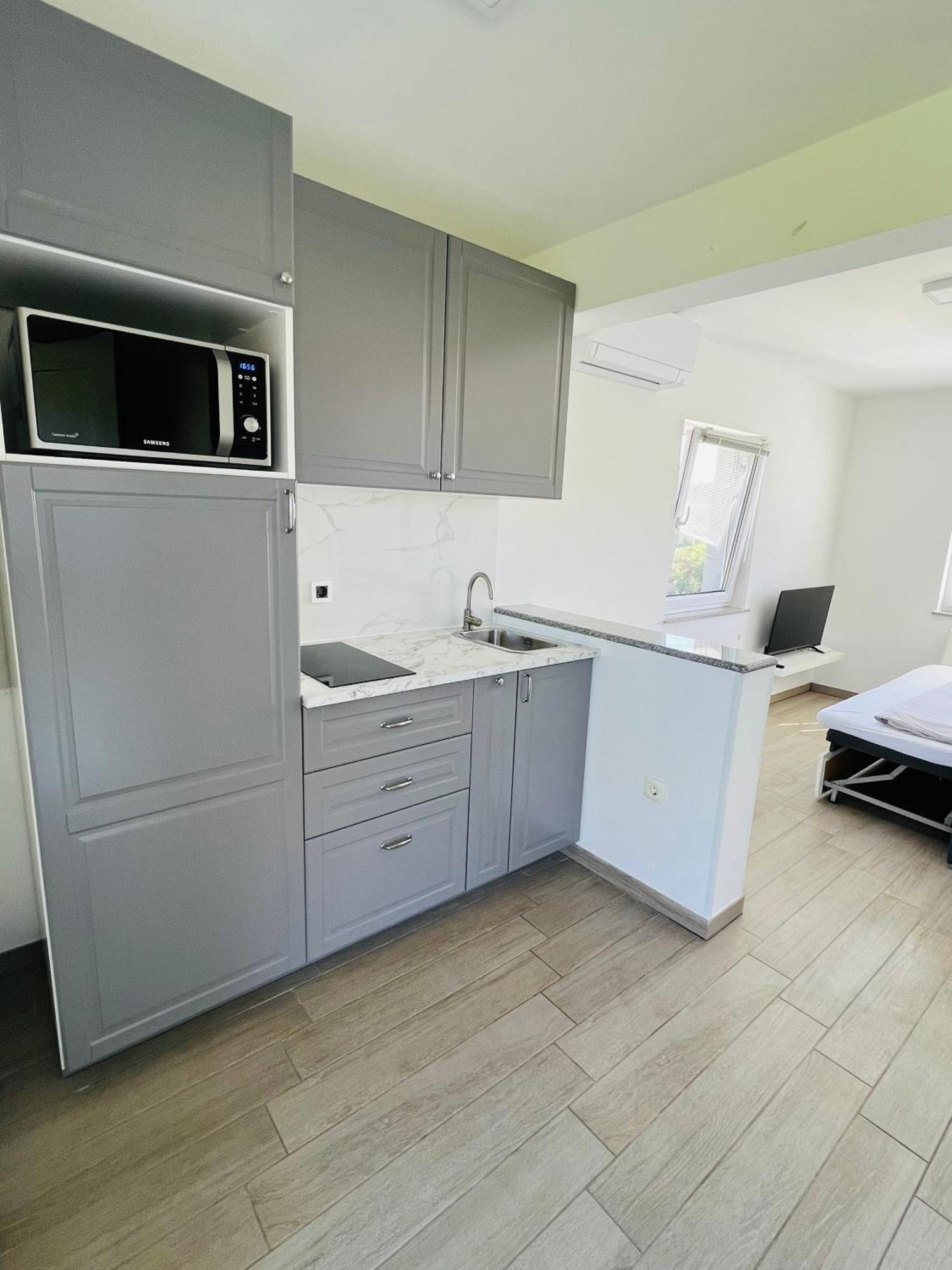 Jagodje Apartment